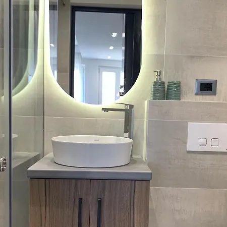 Daire Center Of “savannah” Apartment.