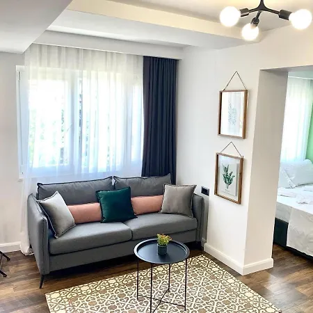 Daire Center Of “savannah” Apartment. *