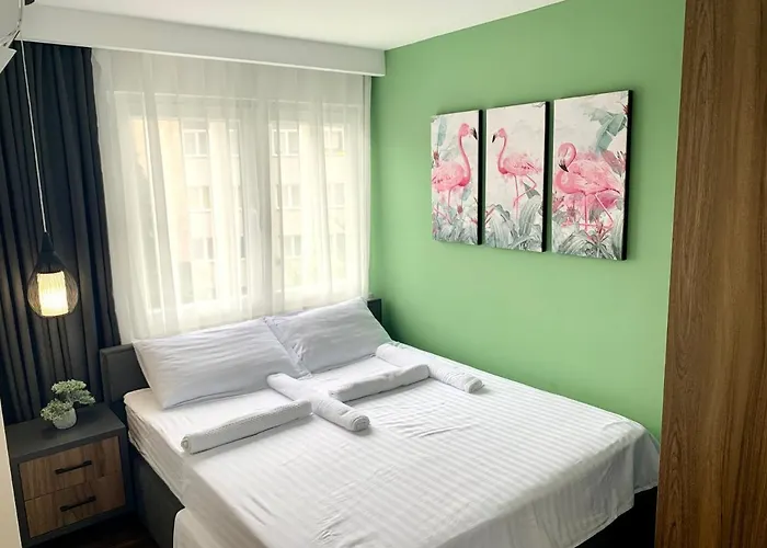 Daire Center Of “savannah” Apartment. Tiran