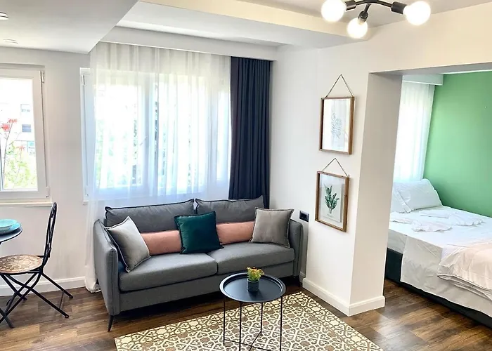 Daire Center Of “savannah” Apartment. *